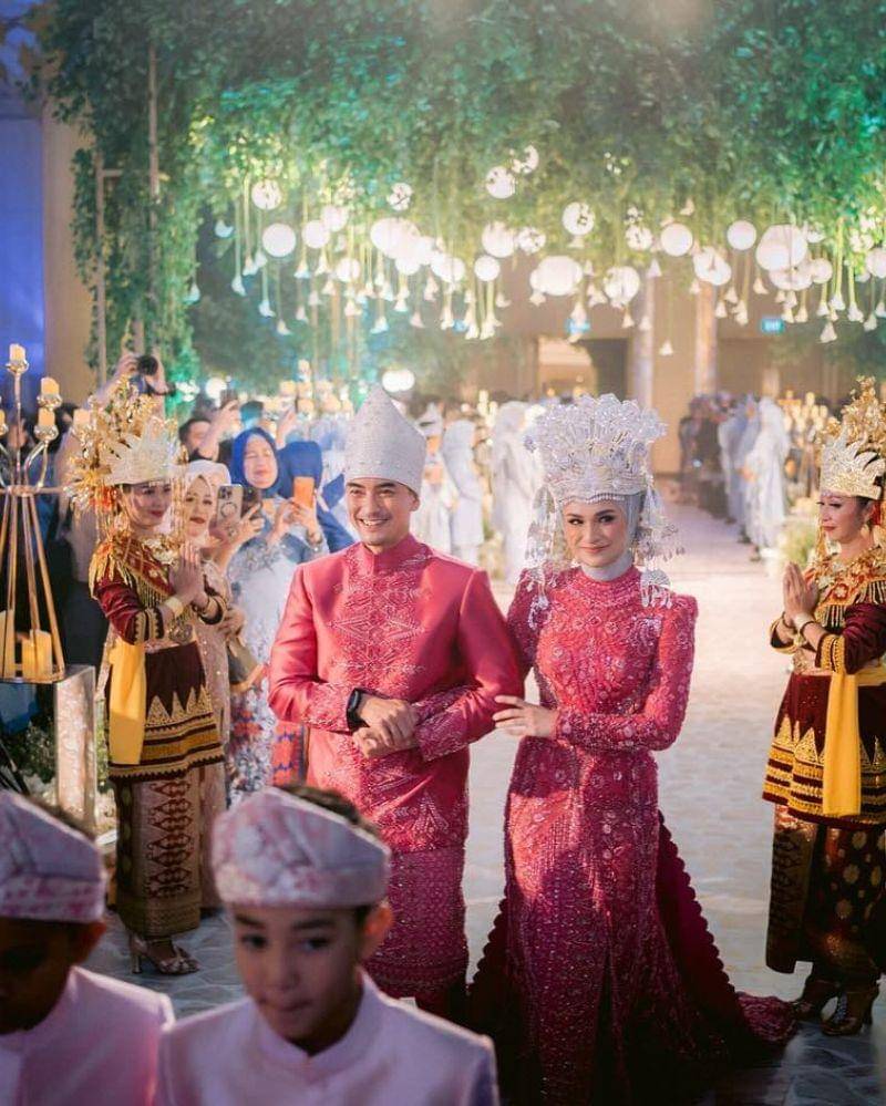 Instagram.com/putri_zulhas